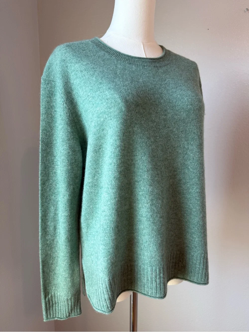 NWOT Rachel Zoe 100% 2-Ply Cashmere Crewneck Sweater Green Size Medium